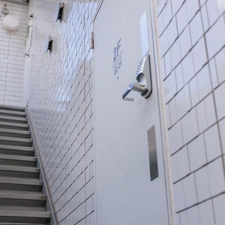 بيت شباب ومقهى ألموند طوكيو المظهر الخارجي الصورة